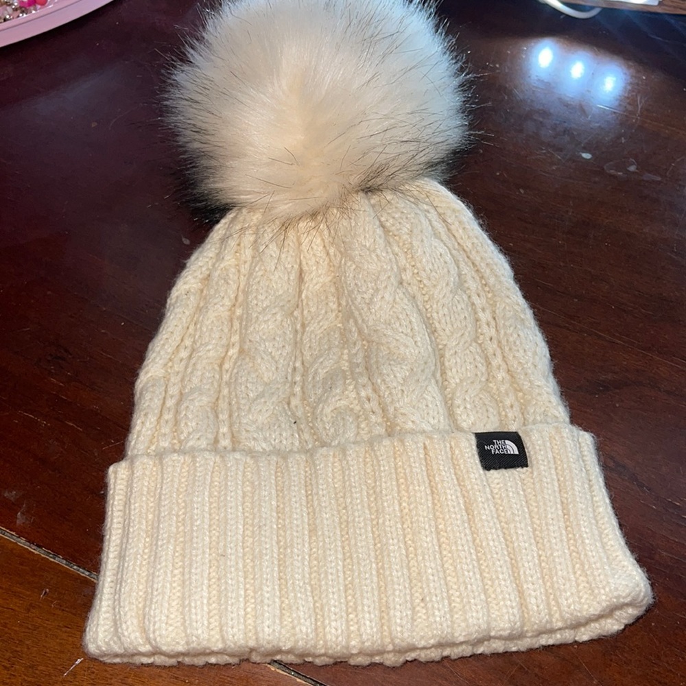 White north face beanie